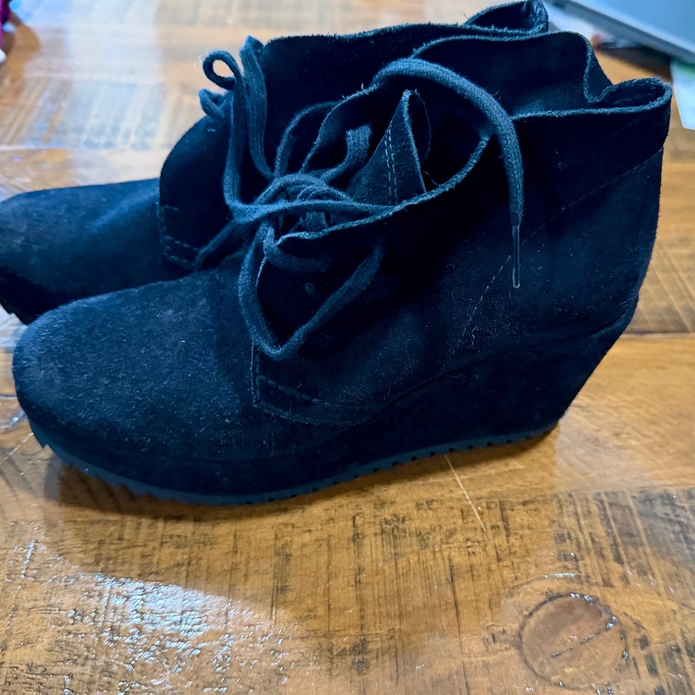 PEDRO GARCIA SIZE 6 boot wedge